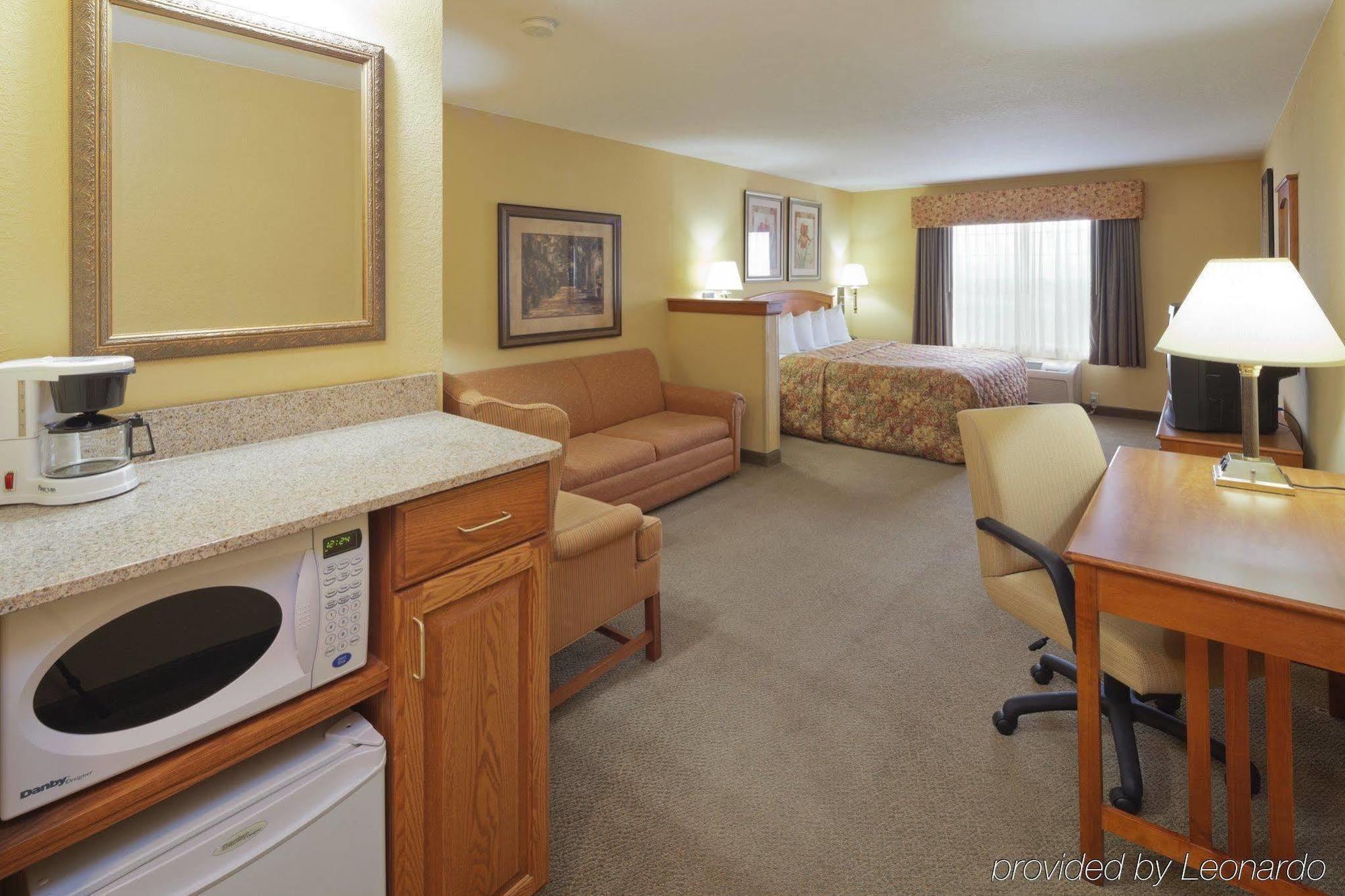 Country Inn & Suites By Radisson, Green Bay East, Wi Bagian luar foto