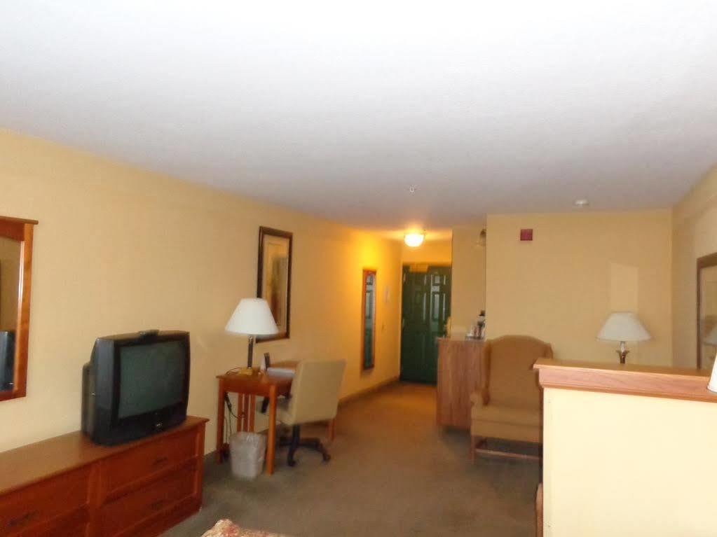 Country Inn & Suites By Radisson, Green Bay East, Wi Bagian luar foto