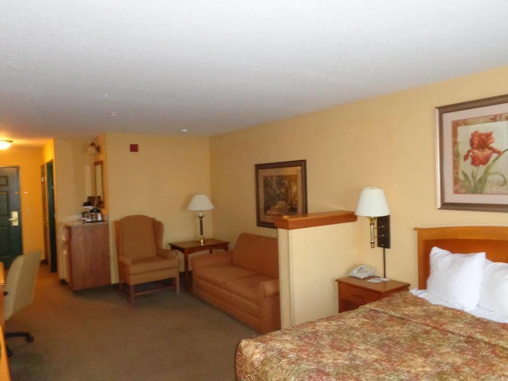 Country Inn & Suites By Radisson, Green Bay East, Wi Bagian luar foto